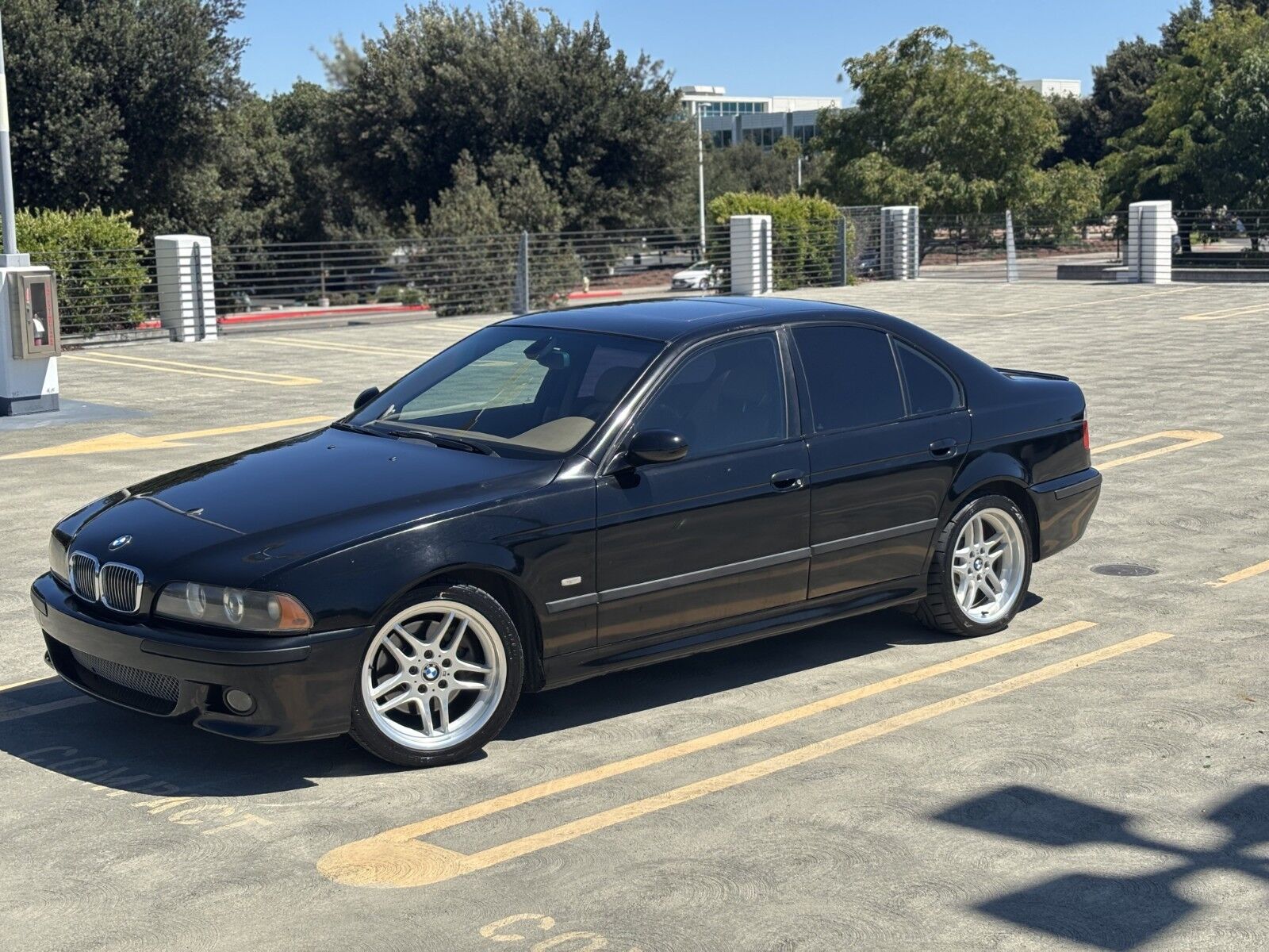 BMW 540i