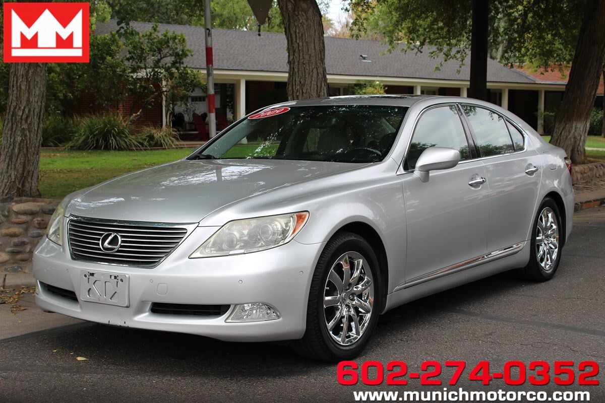 Lexus LS