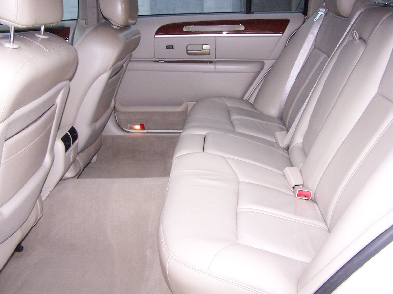 Lincoln Town Car
