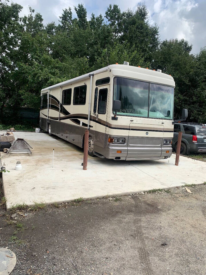 1996 SPARTAN MOTORS CHASSIS Concrete Mixer