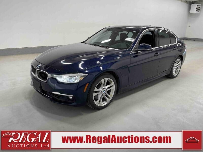 BMW 330e