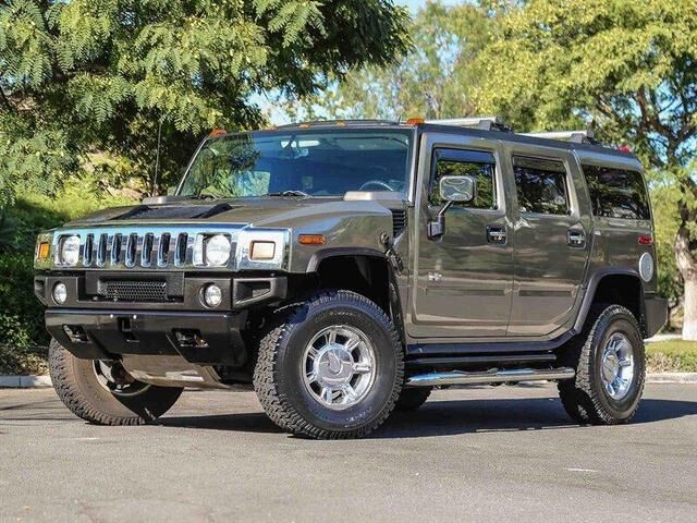 HUMMER H2