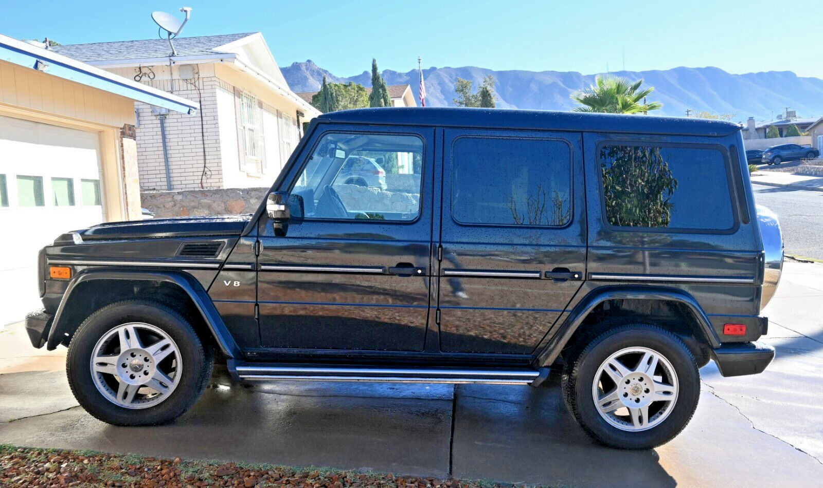 Mercedes-Benz G-Class