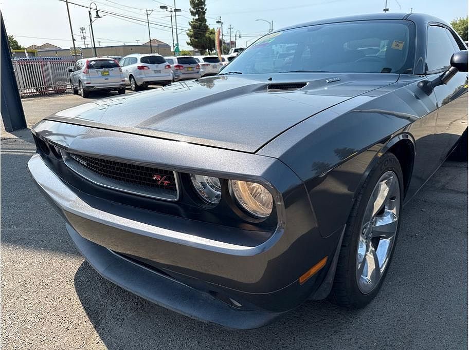2013 DODGE Challenger