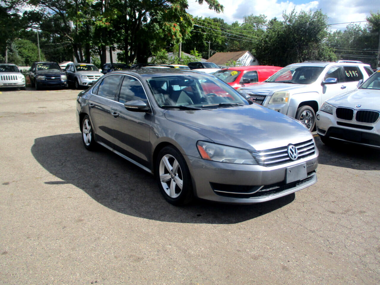 2012 VOLKSWAGEN Passat