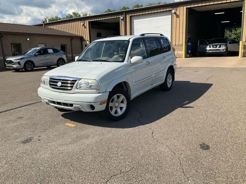 Suzuki XL7