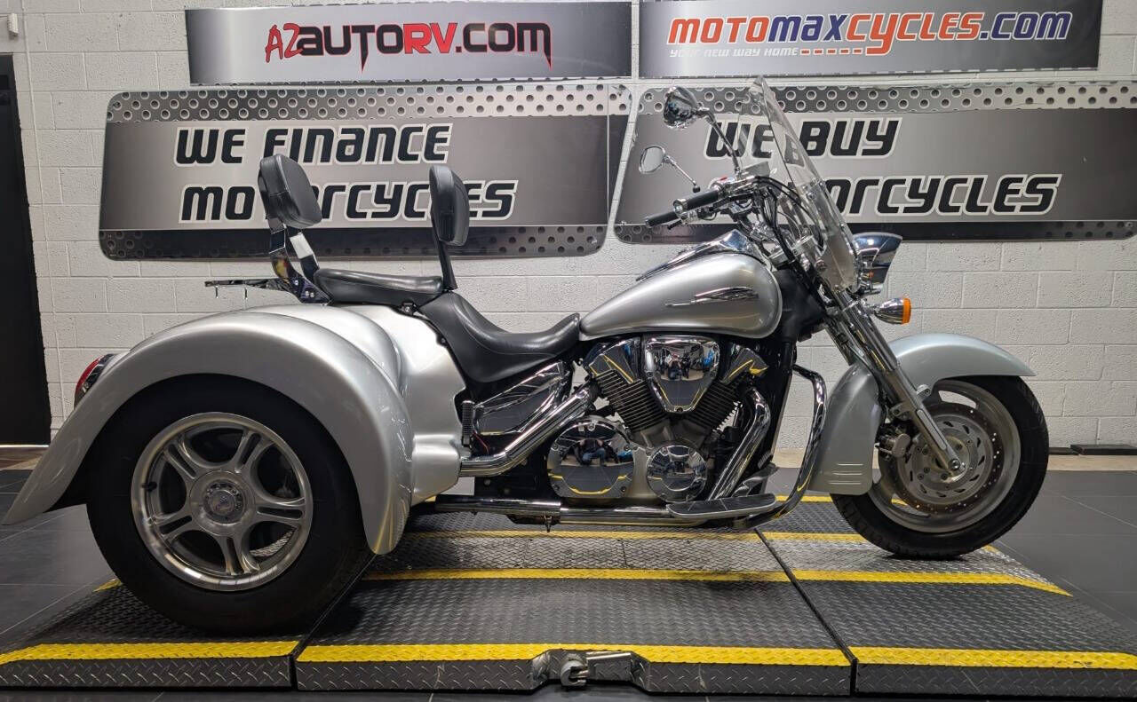 Honda VTX1300R