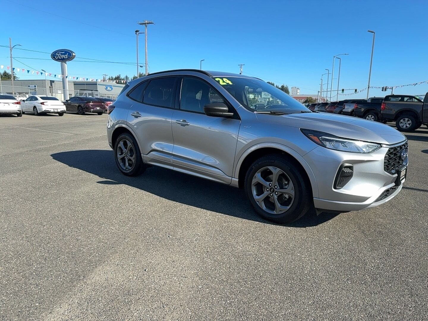 2024 FORD Escape