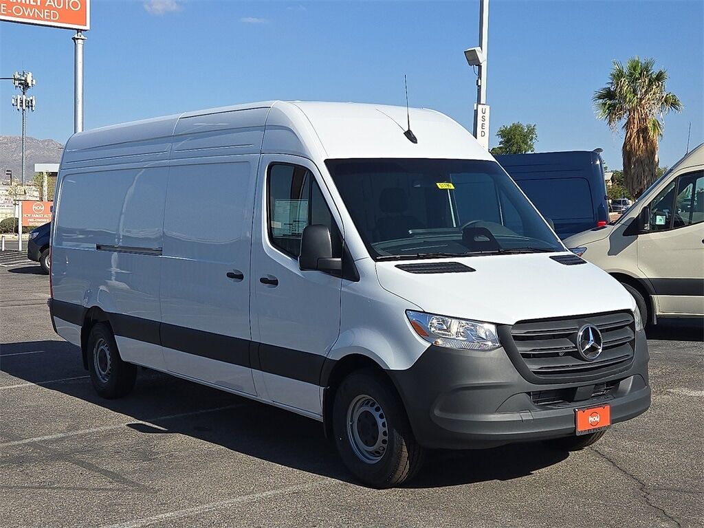 2025 MERCEDES-BENZ Sprinter