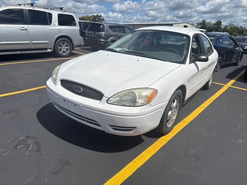 Ford Taurus