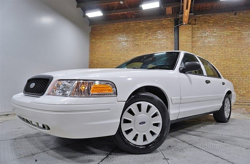 Ford Crown Victoria