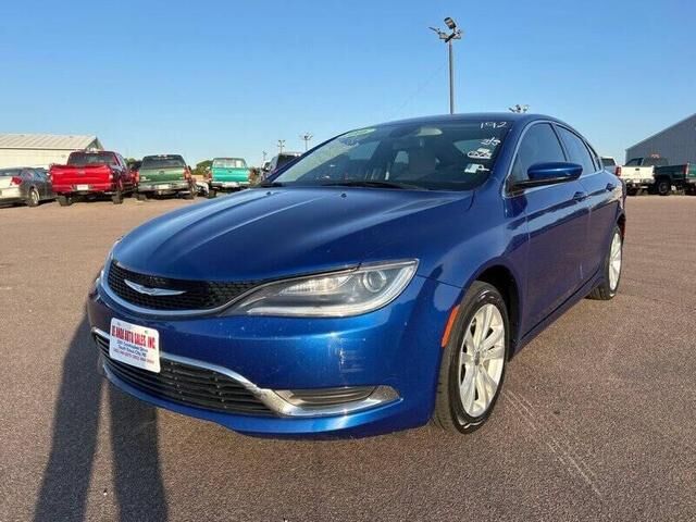 2016 CHRYSLER 200