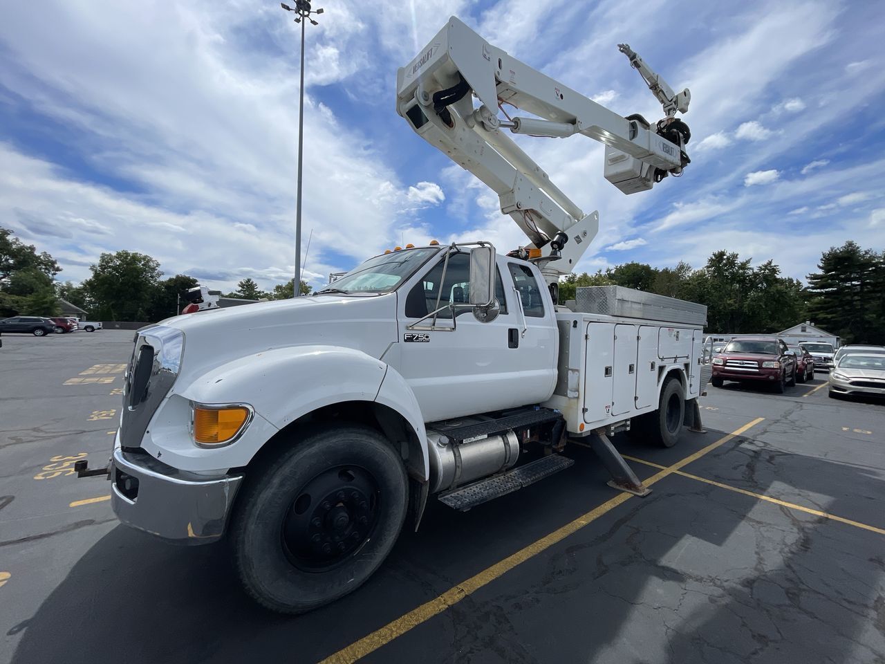 Ford F-750