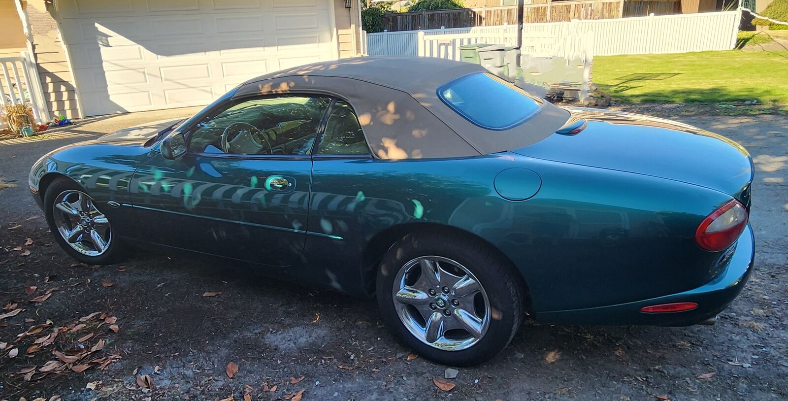 Jaguar XK8