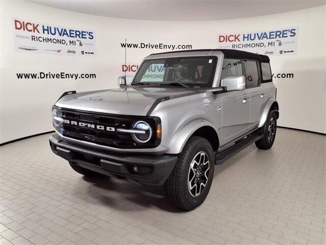 2023 FORD Bronco
