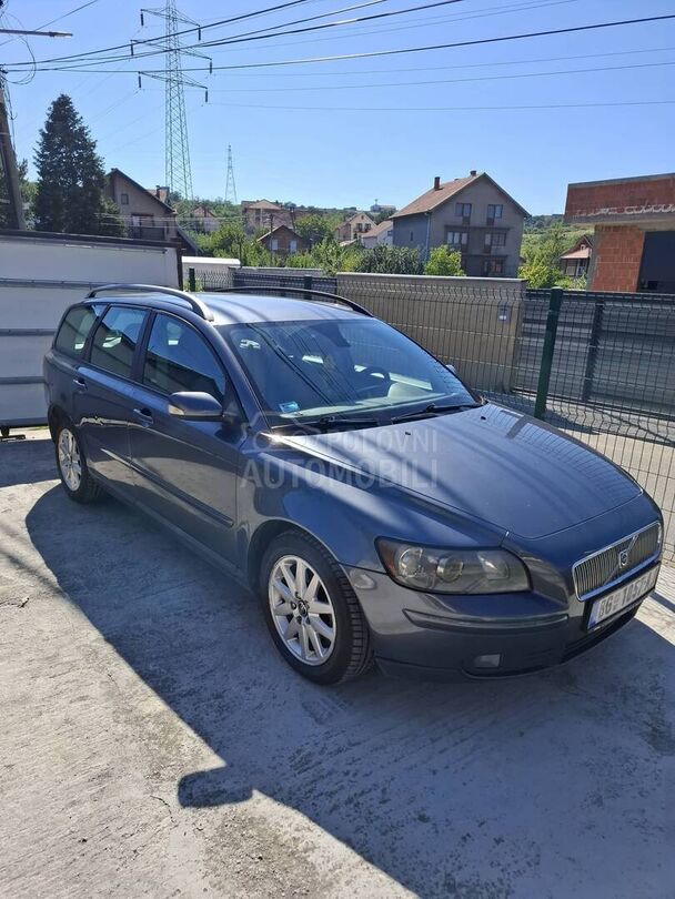 Volvo V50