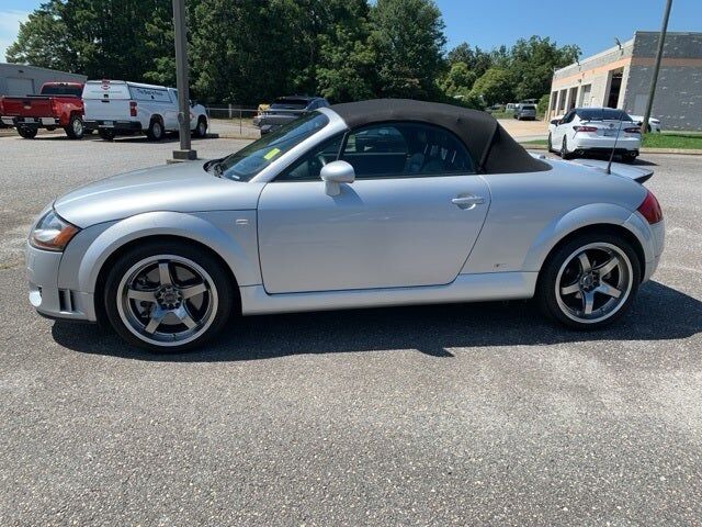 2004 Audi TT
