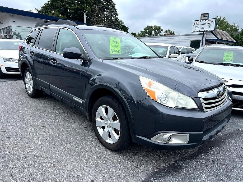 2012 SUBARU Outback