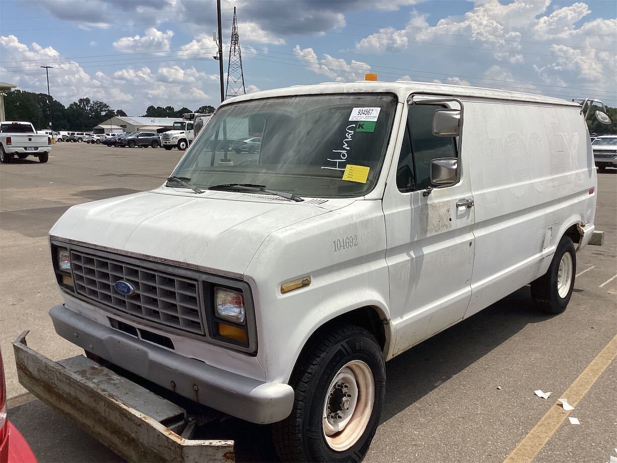 Ford E-250