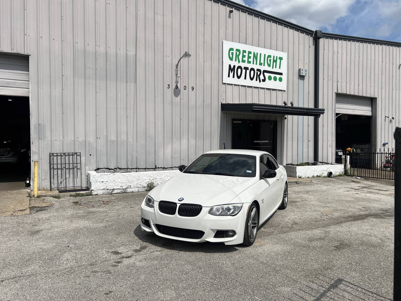 BMW 335is