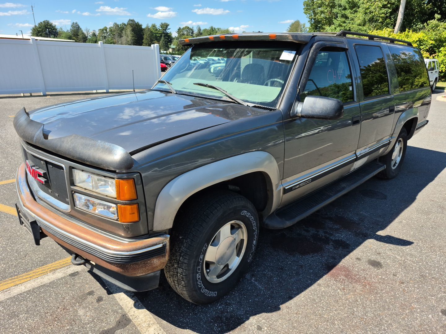 GMC Suburban