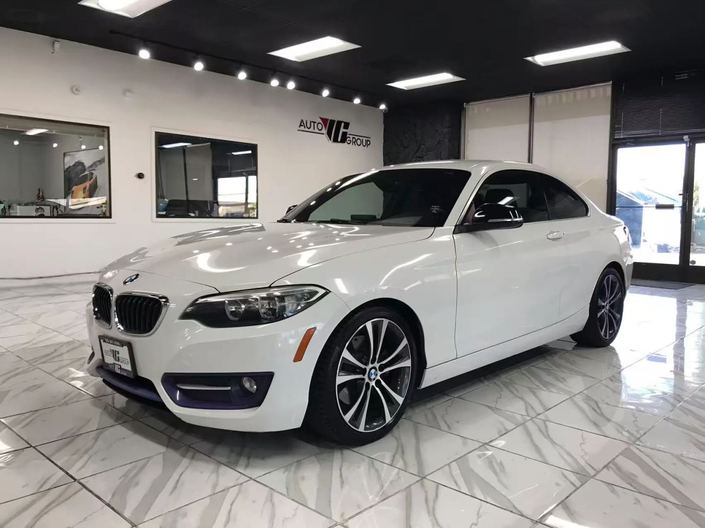 BMW 228i