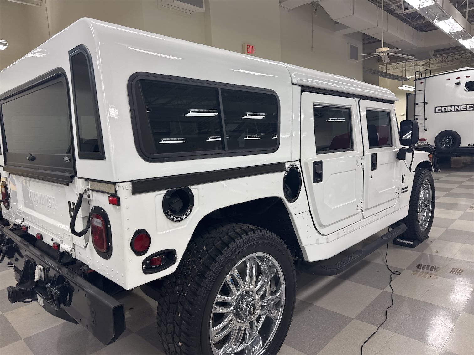 HUMMER H1