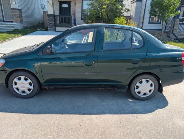 Toyota Echo