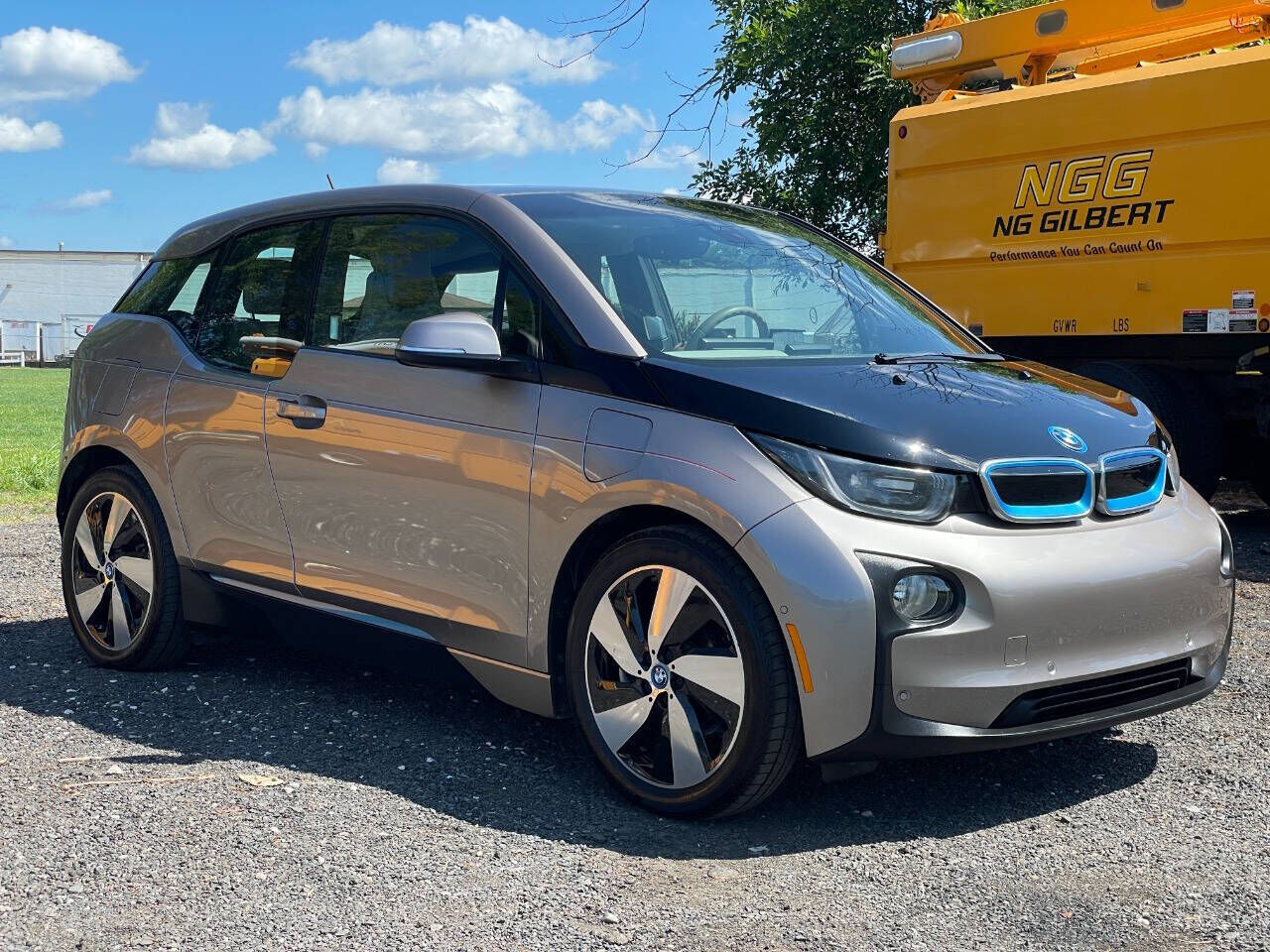 BMW i3