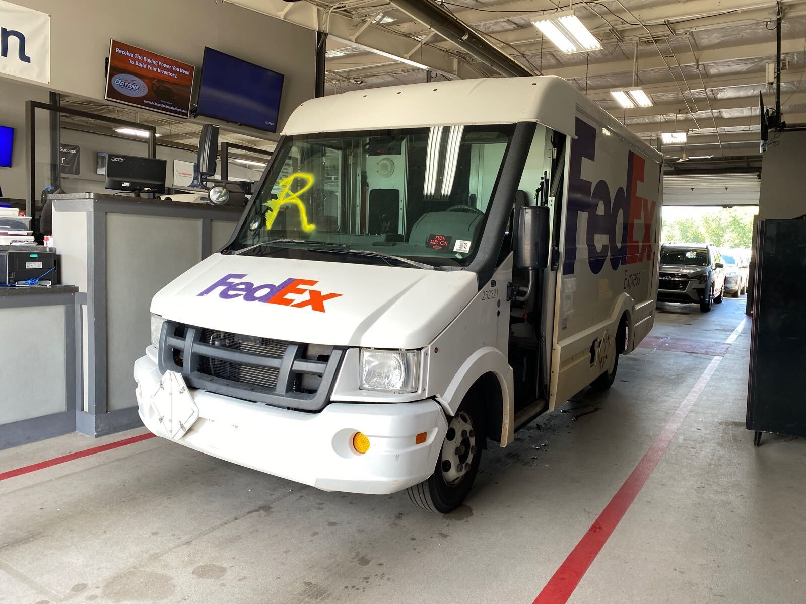 Isuzu NPR/NPR-HD