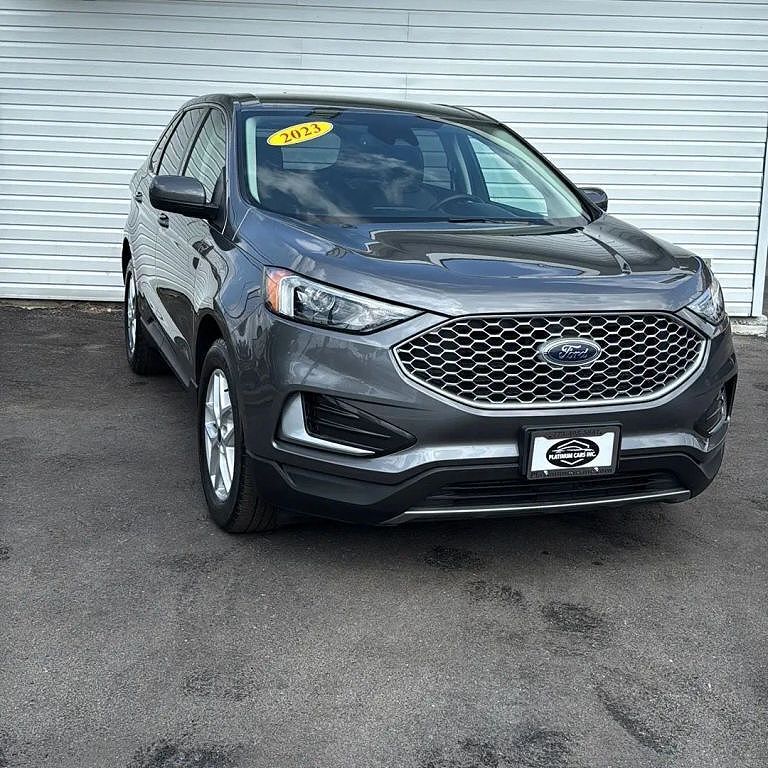 2023 FORD Edge