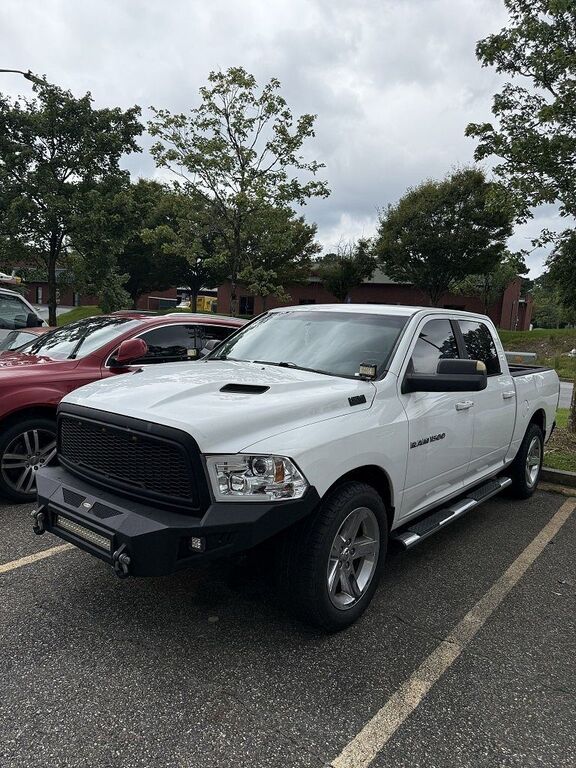 2012 DODGE Ram
