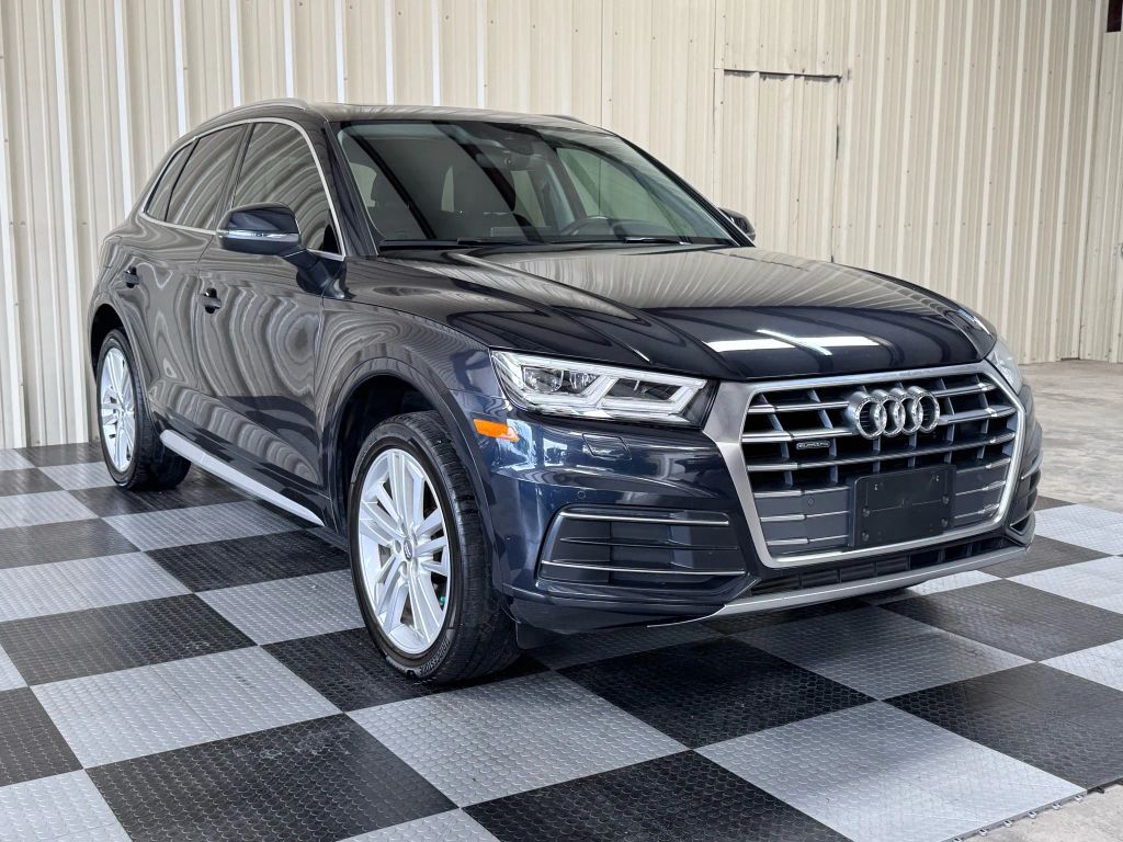 2018 AUDI Q5