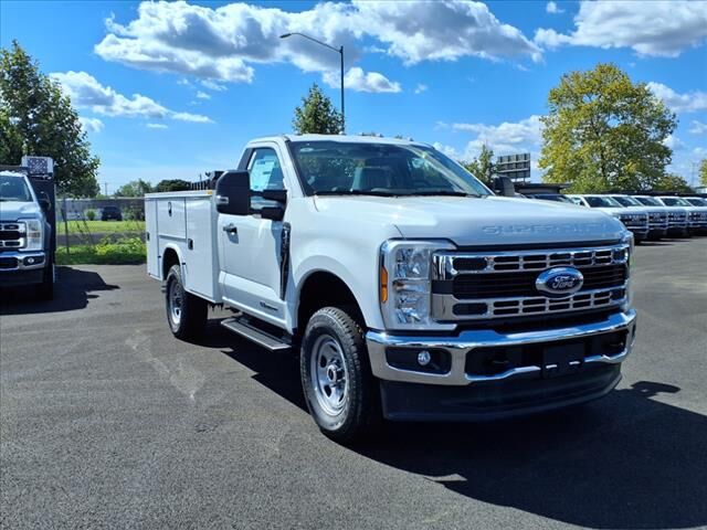 2025 FORD F-350