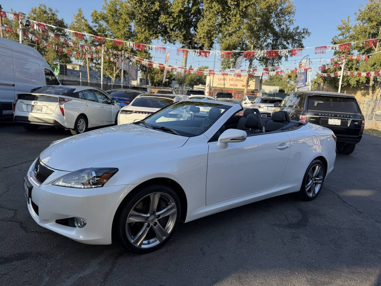 Lexus IS