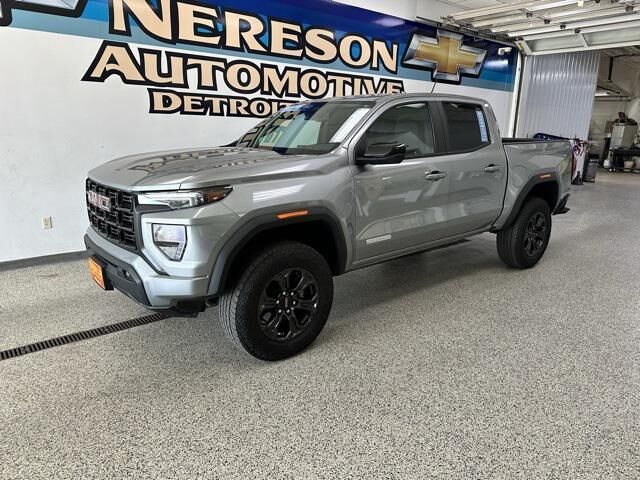 2024 GMC Canyon