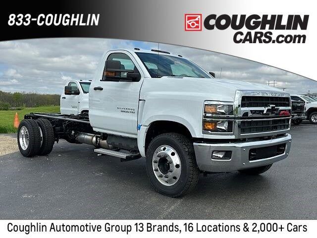 2024 GMC Silverado Medium Duty