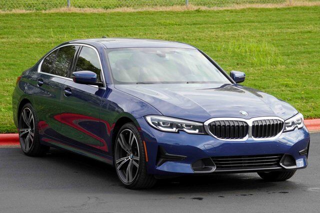 2022 BMW 330i