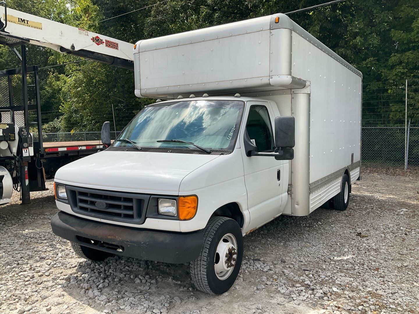 Ford E-450