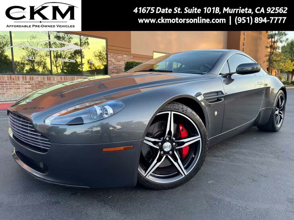 Aston Martin V8 Vantage
