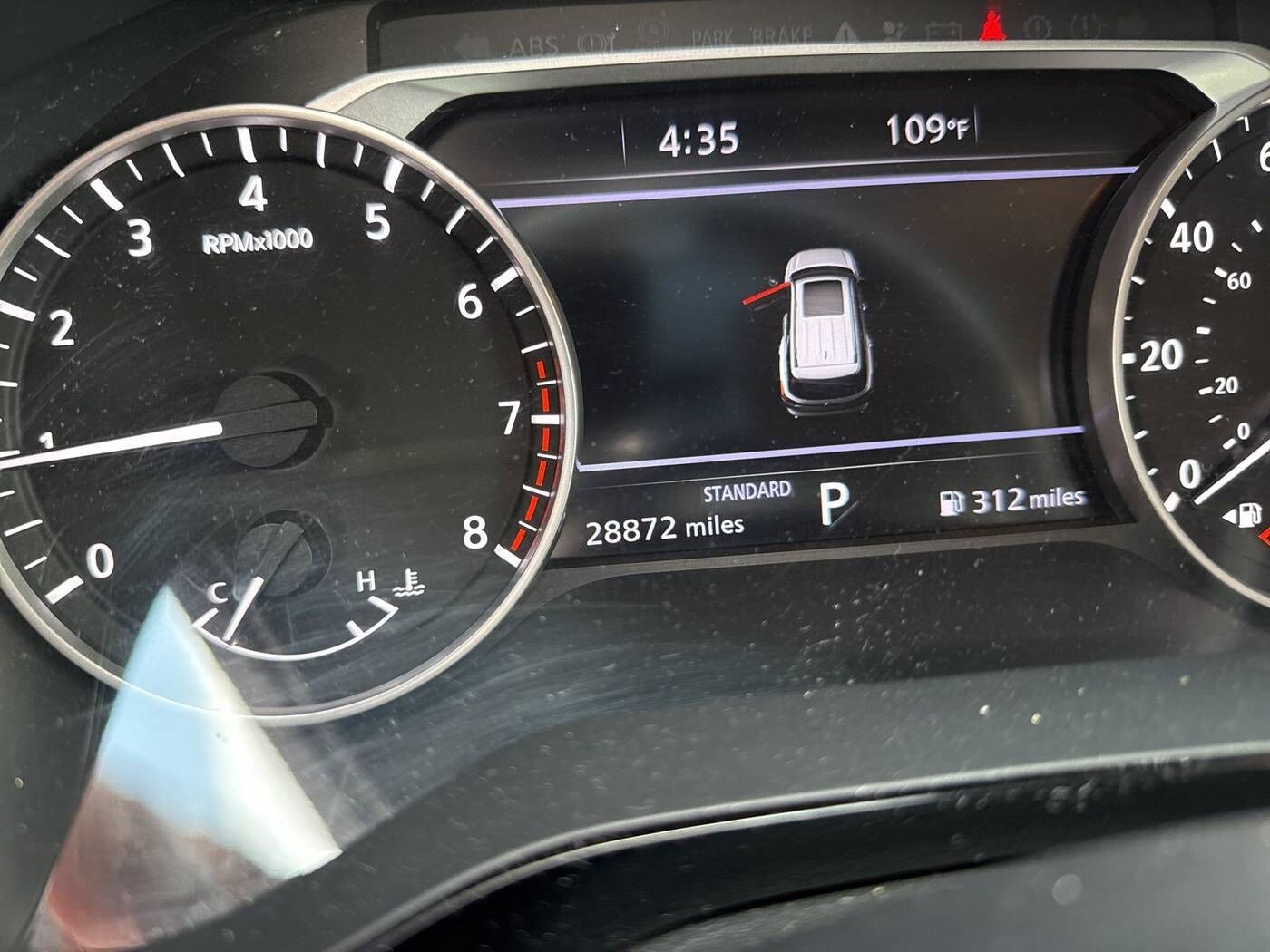 2022 NISSAN Pathfinder