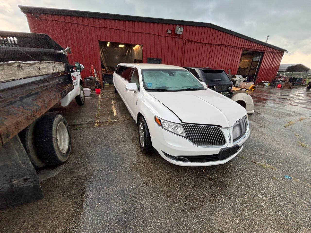 Lincoln MKT
