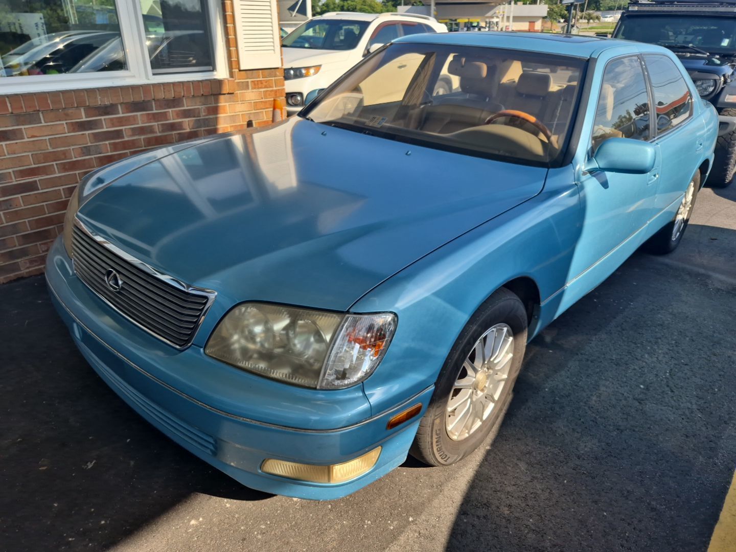 Lexus LS
