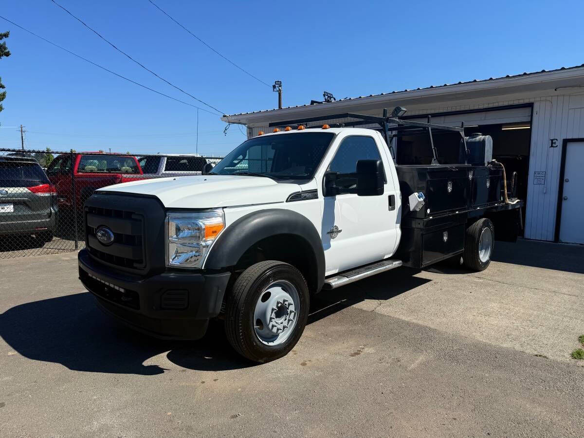 Ford F-550