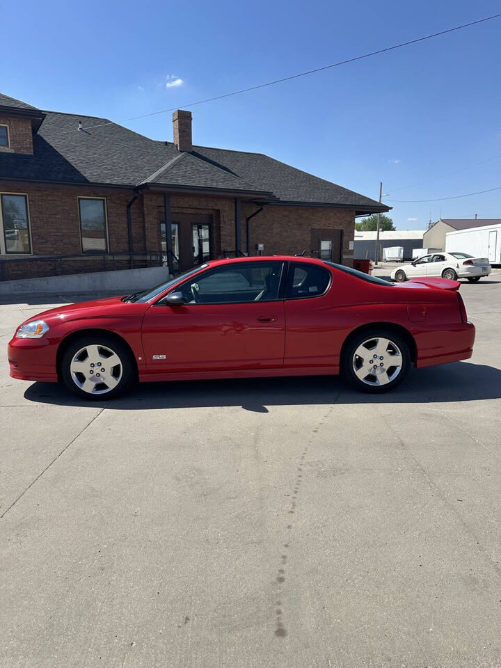 Chevrolet Monte Carlo