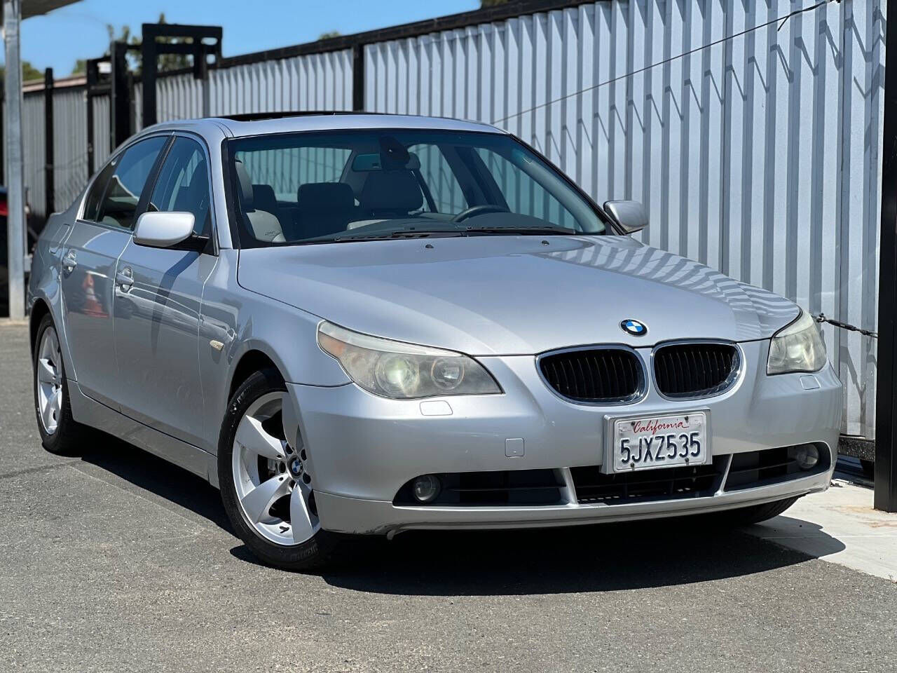 BMW 530i