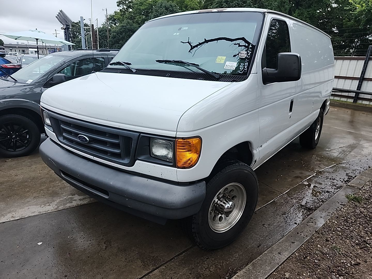 Ford E-250