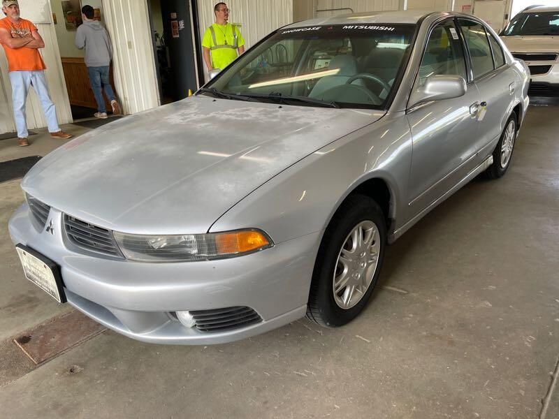 Mitsubishi Galant