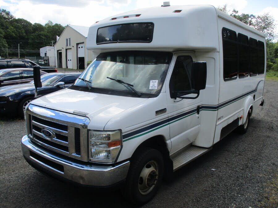 Ford E-350