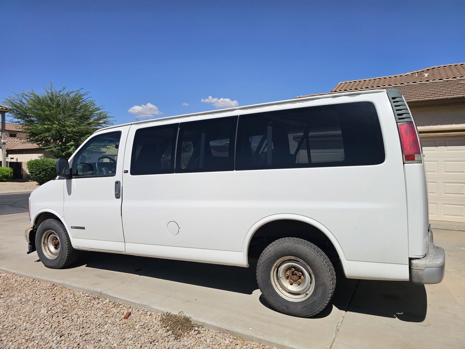 GMC Savana